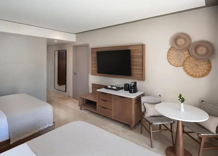 Hyatt Vivid Punta CanaResort Hotel